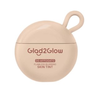 glad2glow flawless blurring skin tint